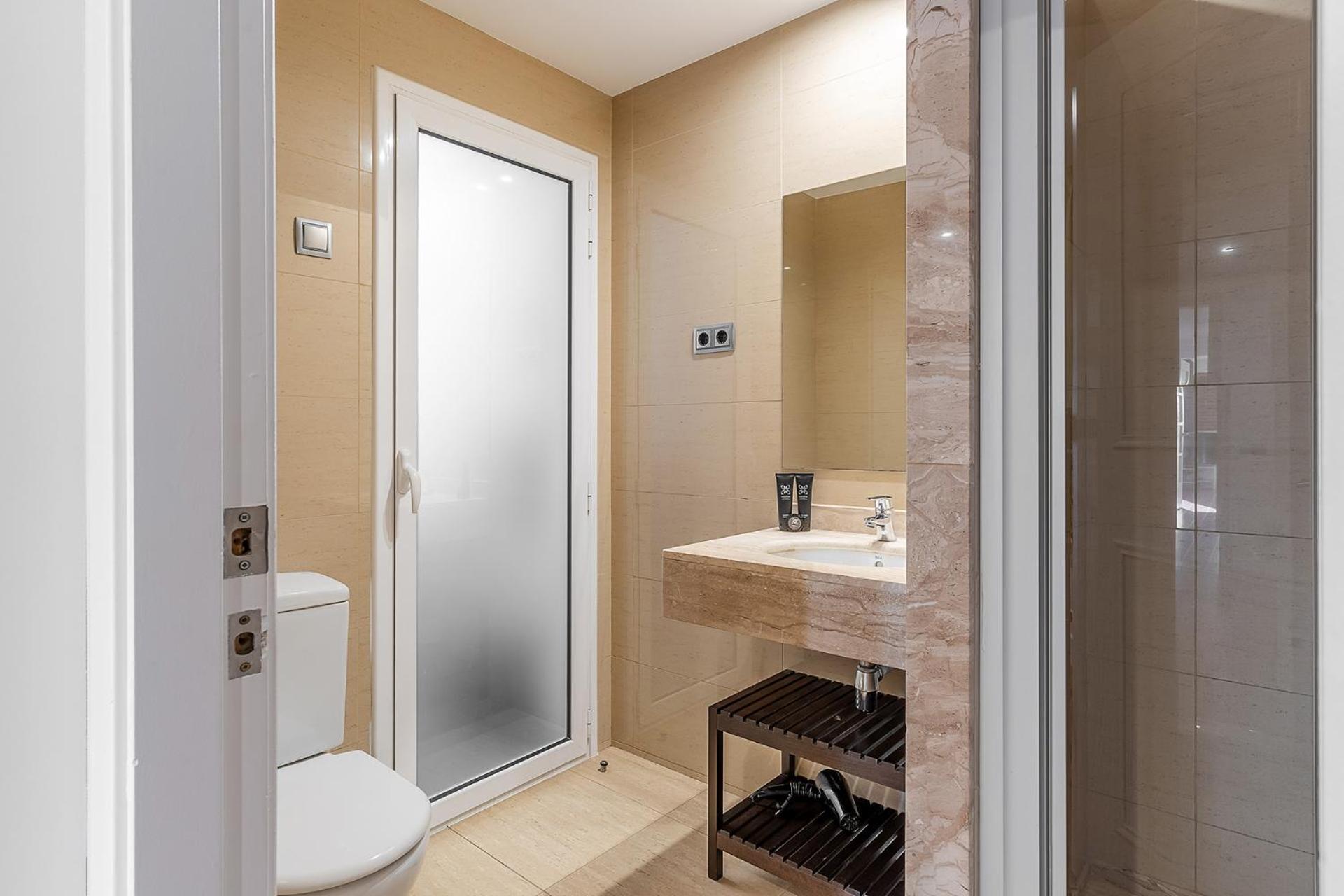 Enjoybcn Fira Apartment Барселона Екстер'єр фото